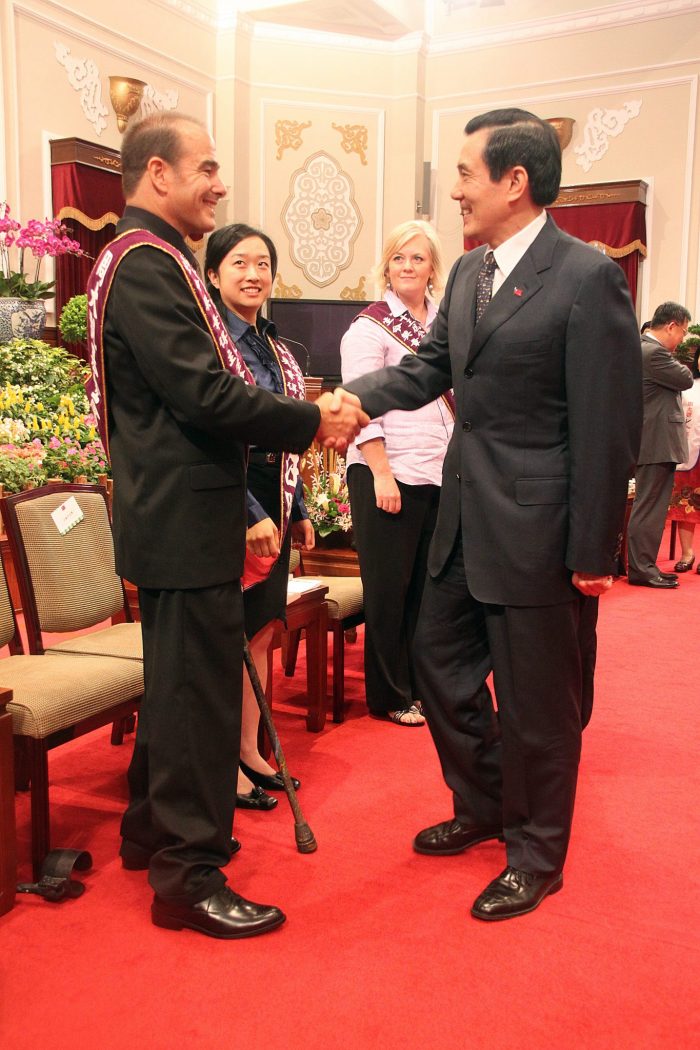 Global Love of Lives Award — Taiwan Vice Premier